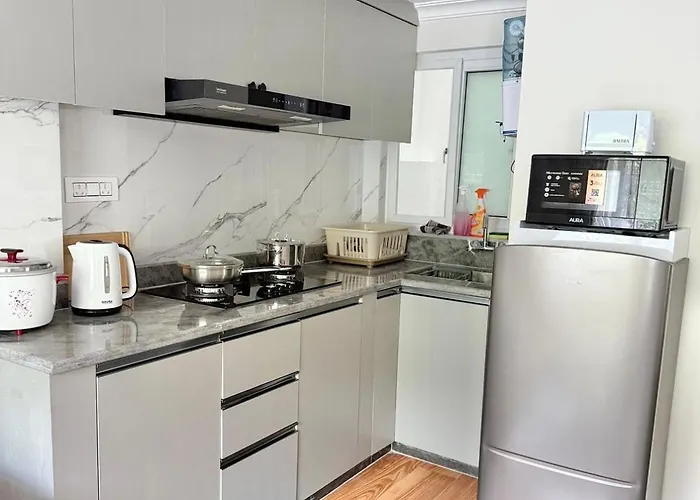 Modern & Cozy 2bhk, Relax In Comfort